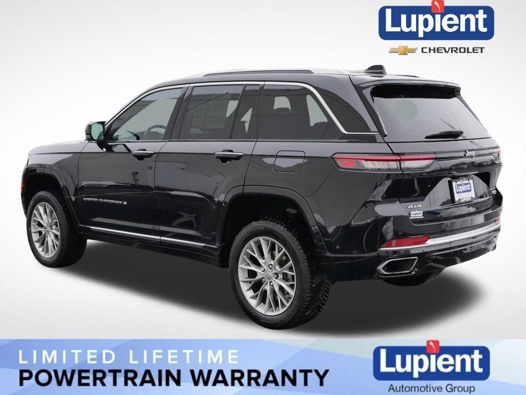 2022 Jeep Grand Cherokee Summit