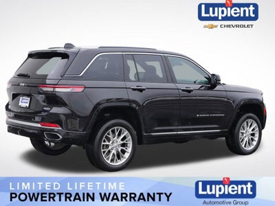 2022 Jeep Grand Cherokee Summit