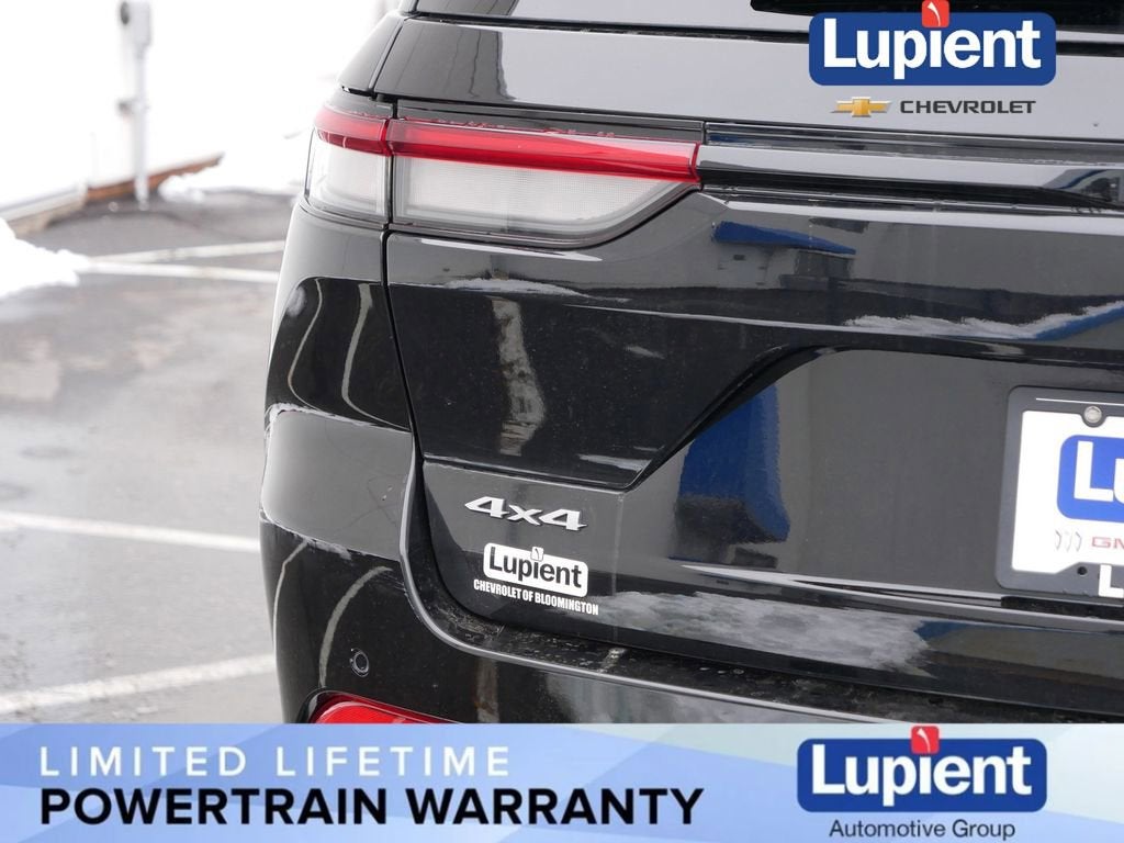 2022 Jeep Grand Cherokee Summit