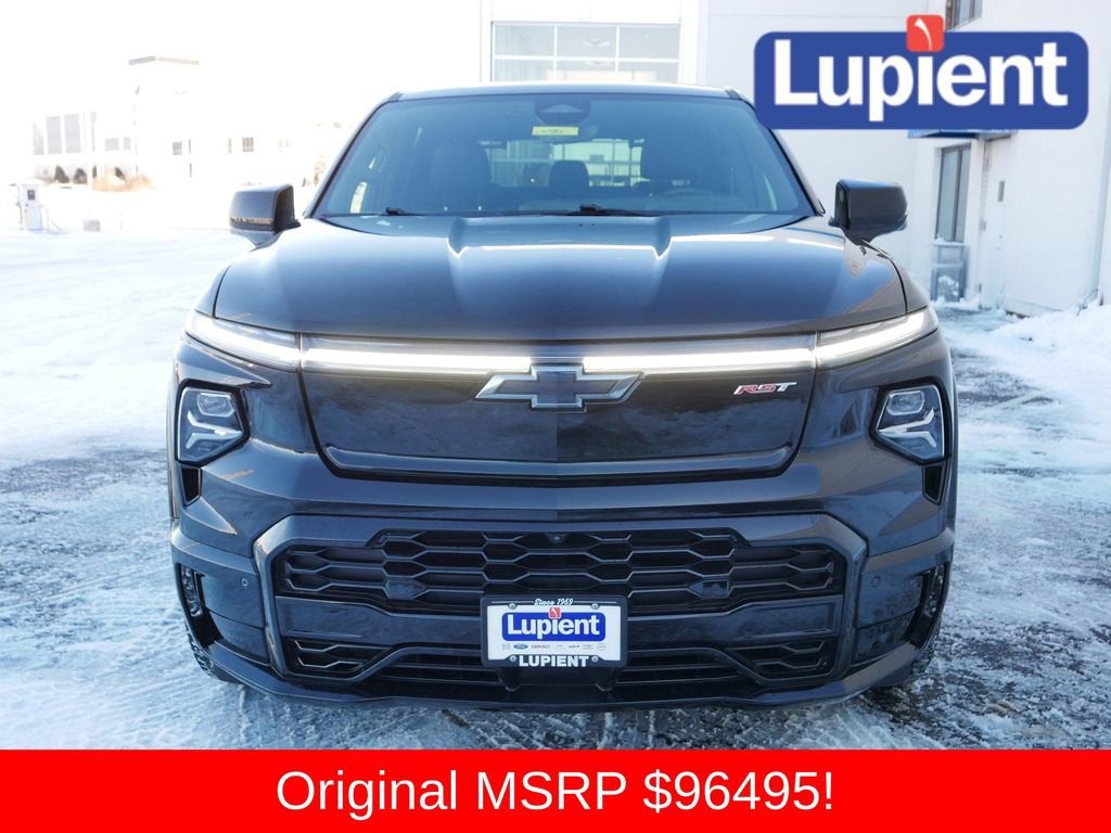 2024 Chevrolet Silverado EV RST