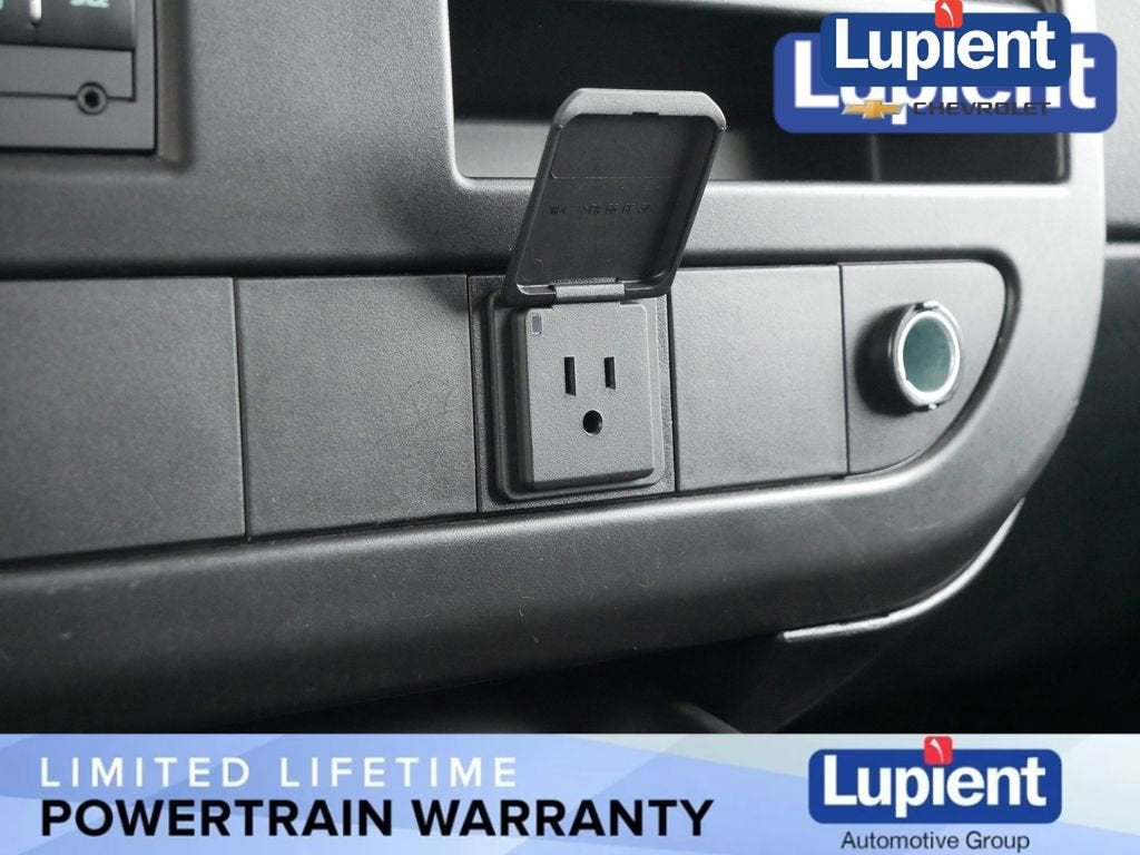 2024 Chevrolet Express Cargo 2500 WT