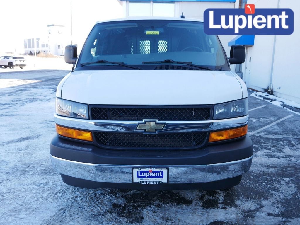 2024 Chevrolet Express Cargo 2500 WT