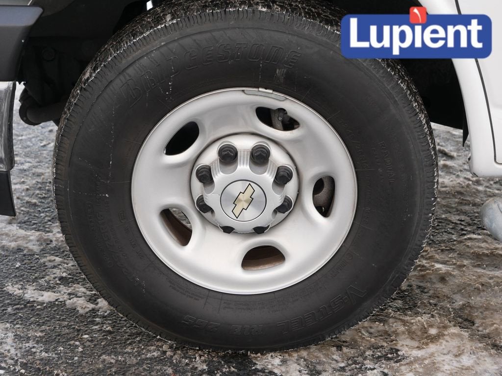 2024 Chevrolet Express Cargo 2500 WT