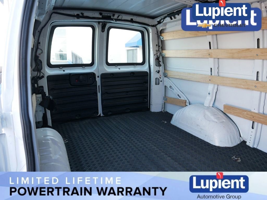 2024 Chevrolet Express Cargo 2500 WT