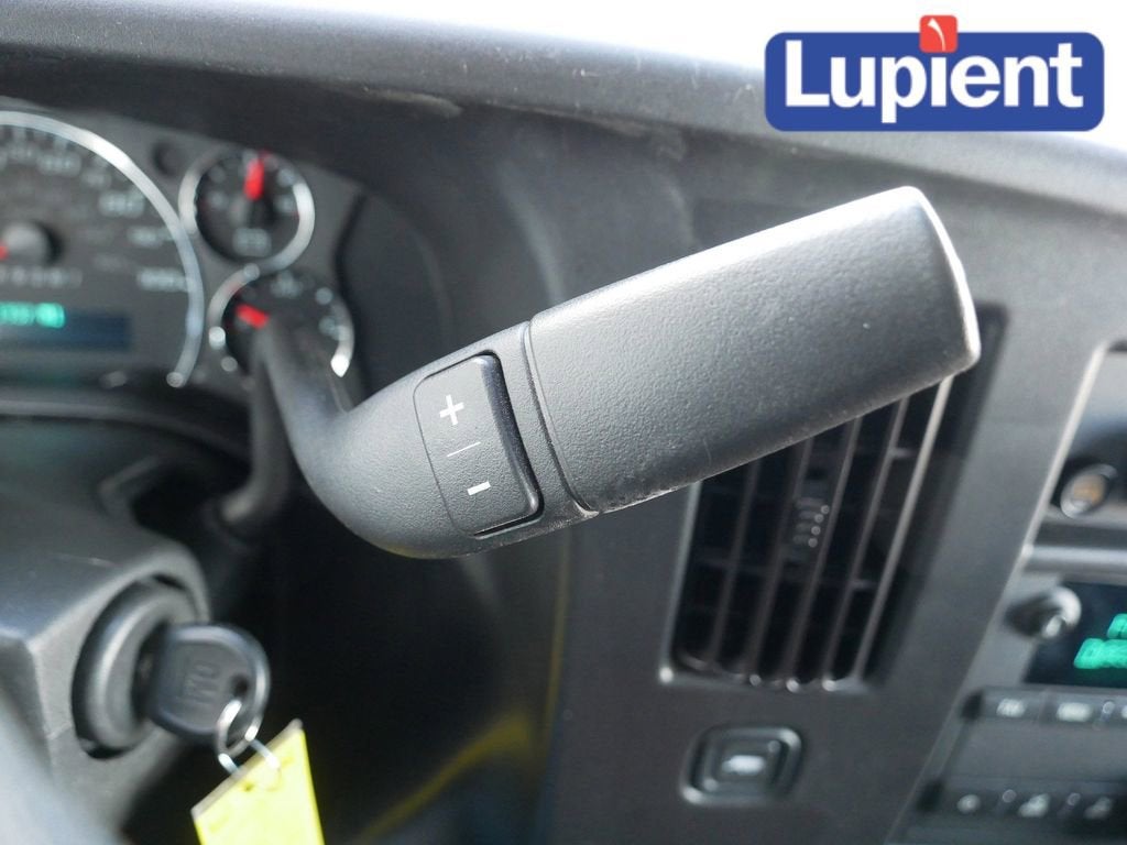 2024 Chevrolet Express Cargo 2500 WT