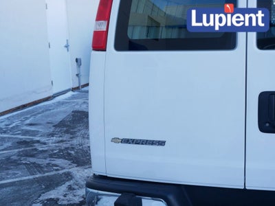 2024 Chevrolet Express Cargo 2500 WT