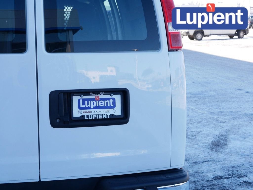 2024 Chevrolet Express Cargo 2500 WT