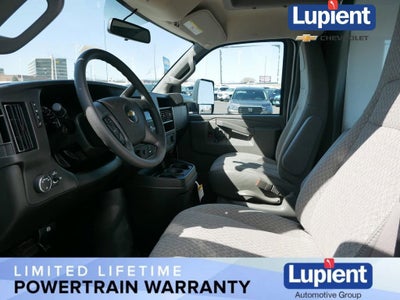 2025 Chevrolet Express Cutaway 4500 2WT