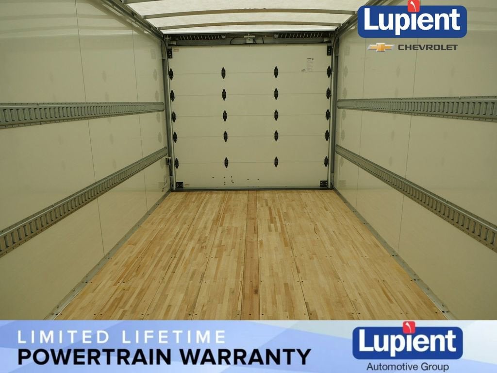 2025 Chevrolet Express Cutaway 4500 2WT