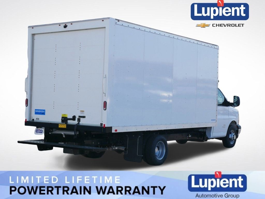 2025 Chevrolet Express Cutaway 4500 2WT