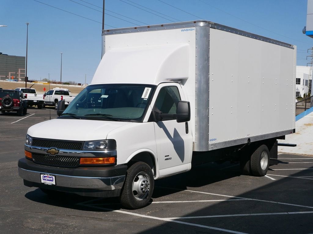 2025 Chevrolet Express Cutaway 4500 2WT