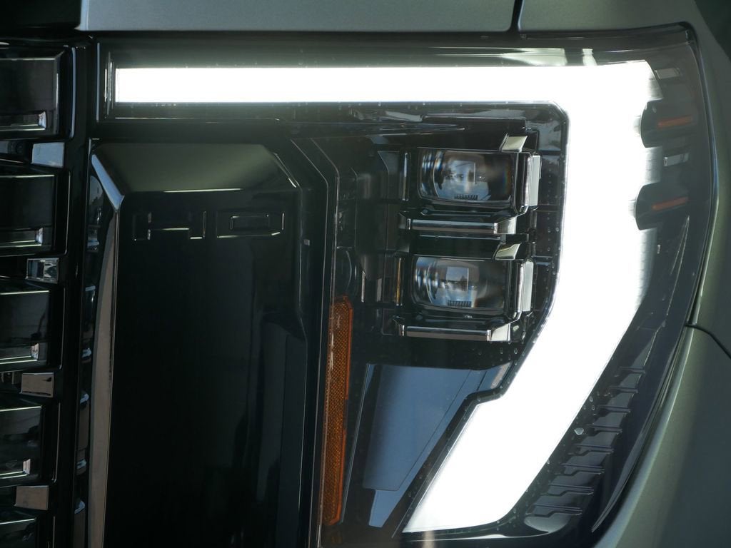 2025 GMC Sierra 3500 HD Denali Ultimate