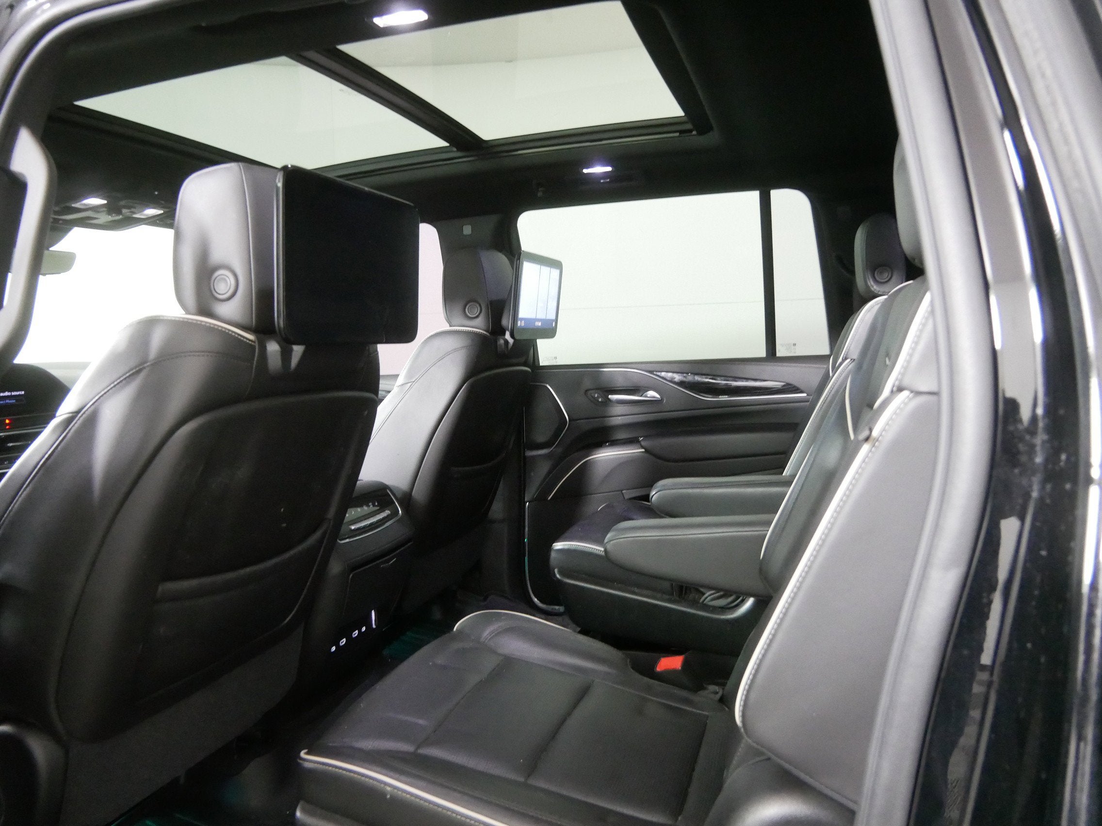 2021 Cadillac Escalade ESV Sport