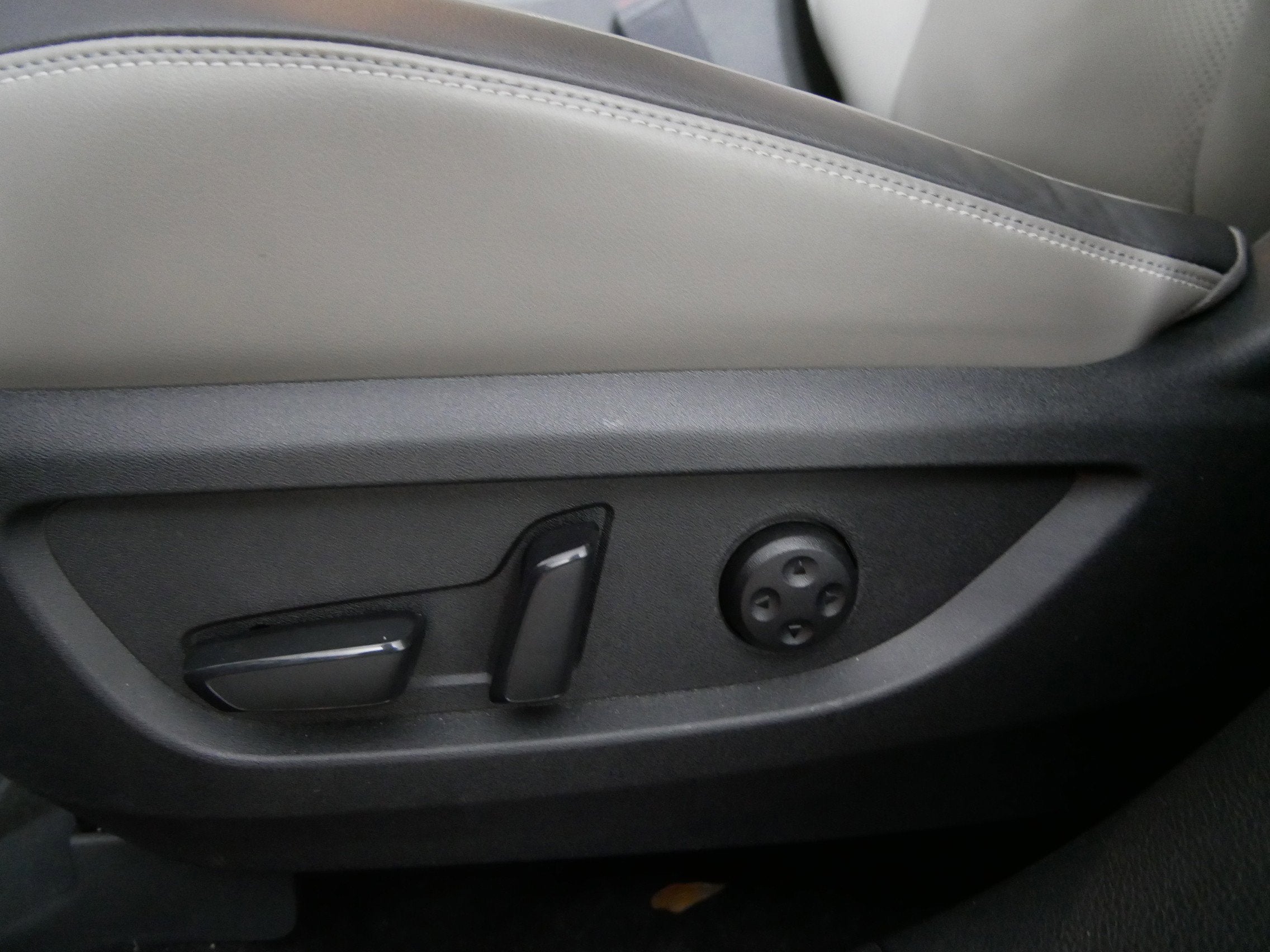 2024 INFINITI QX50 SENSORY