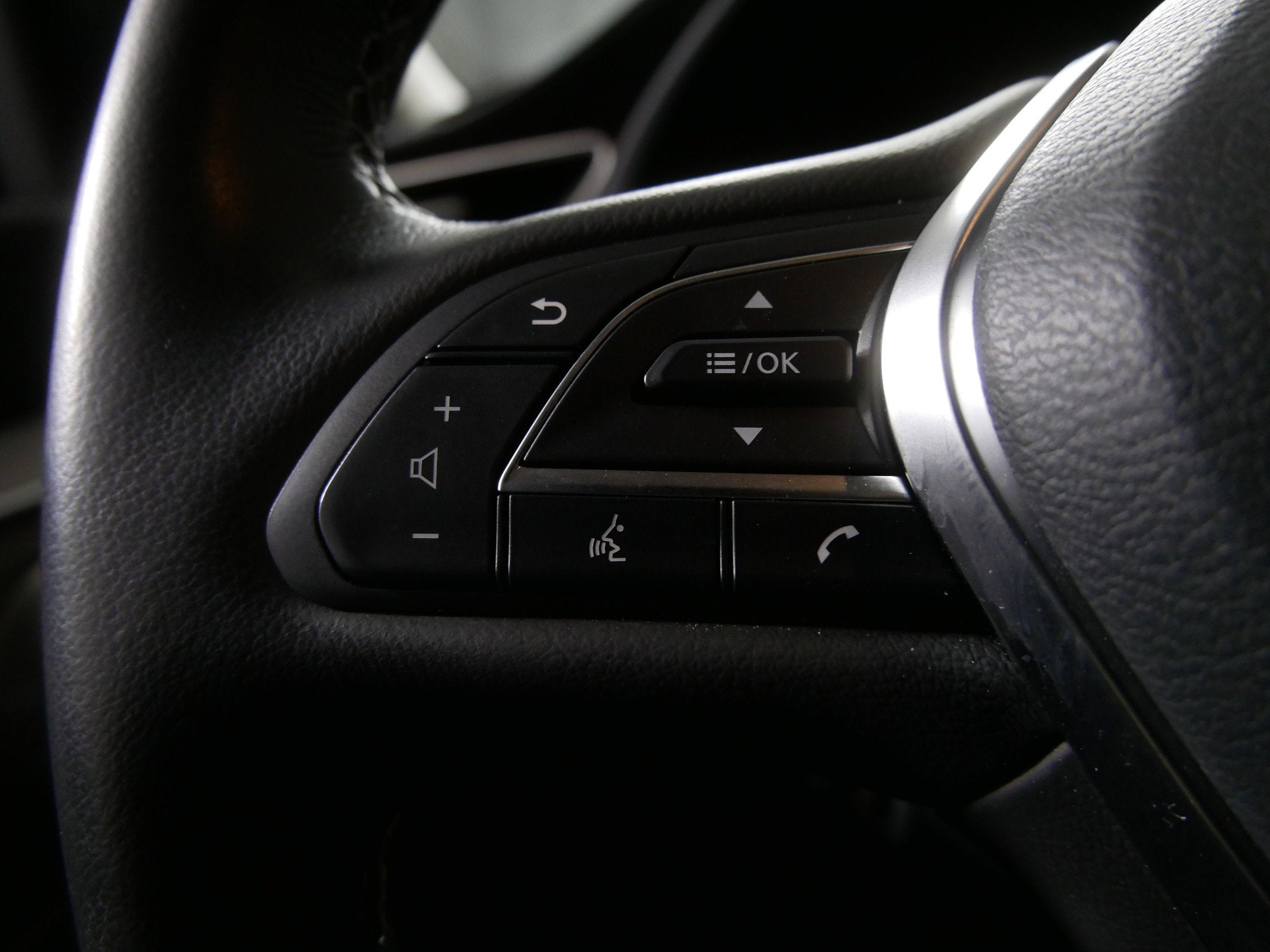 2024 INFINITI QX50 SENSORY