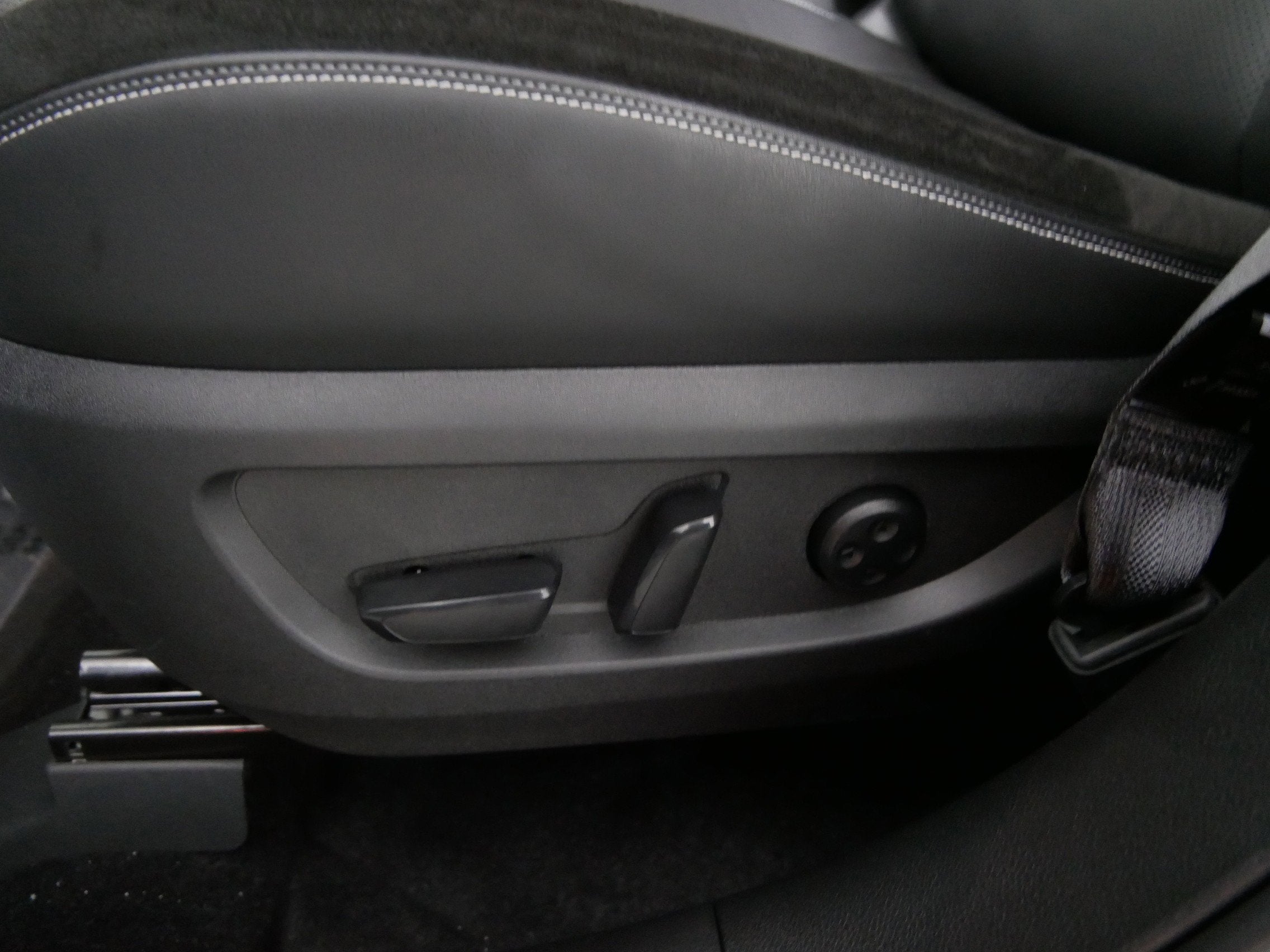 2024 INFINITI QX50 SENSORY