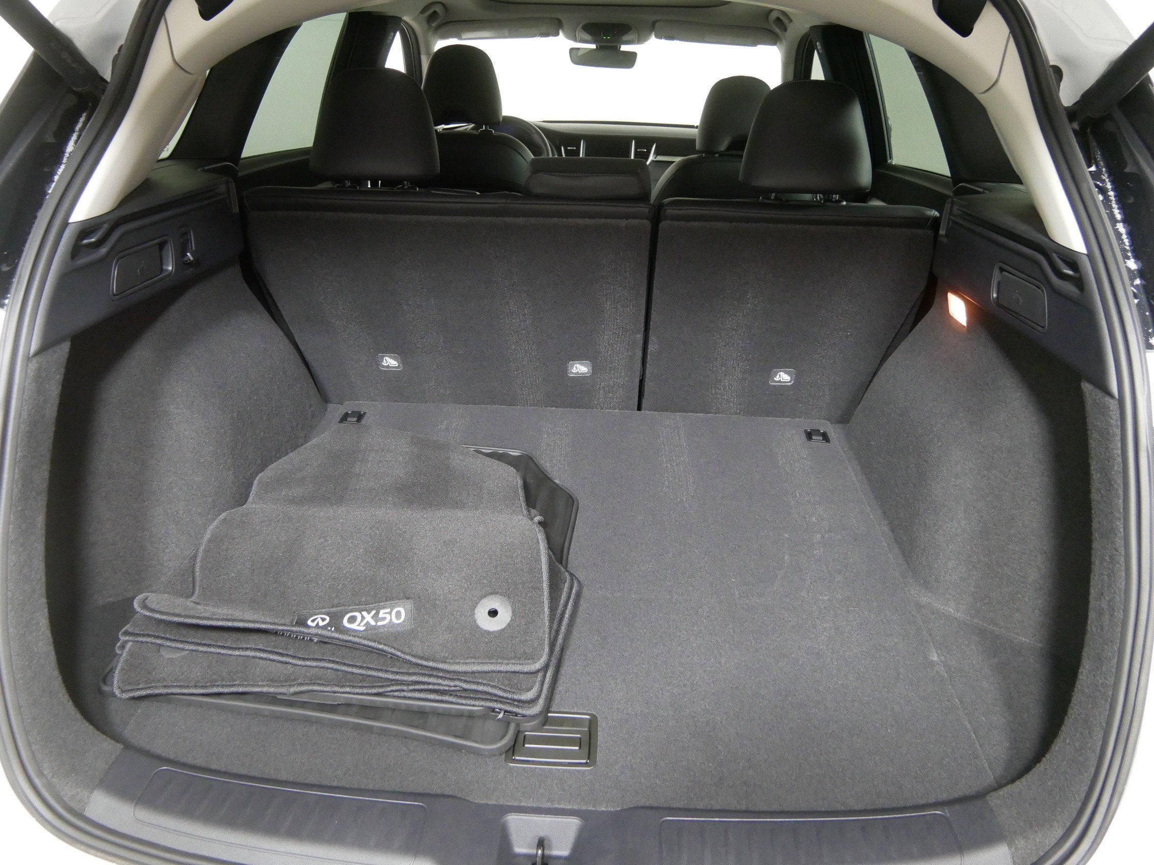 2024 INFINITI QX50 SENSORY