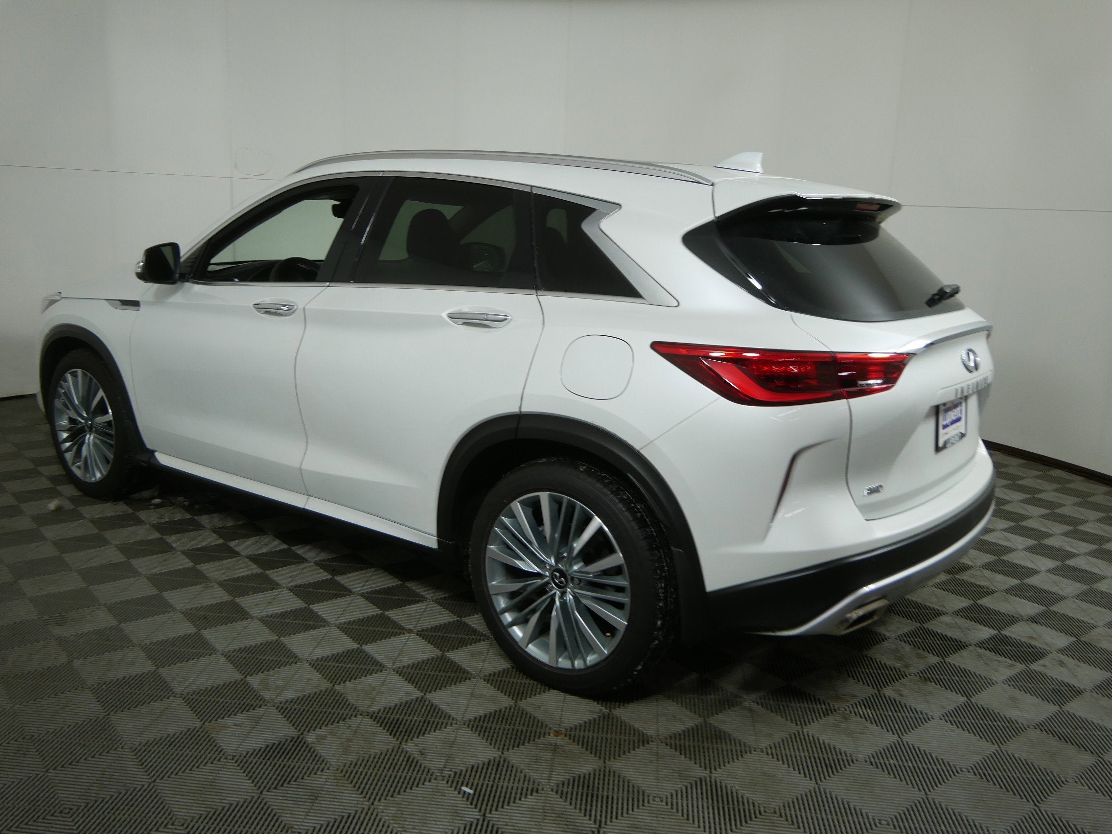 2024 INFINITI QX50 SENSORY