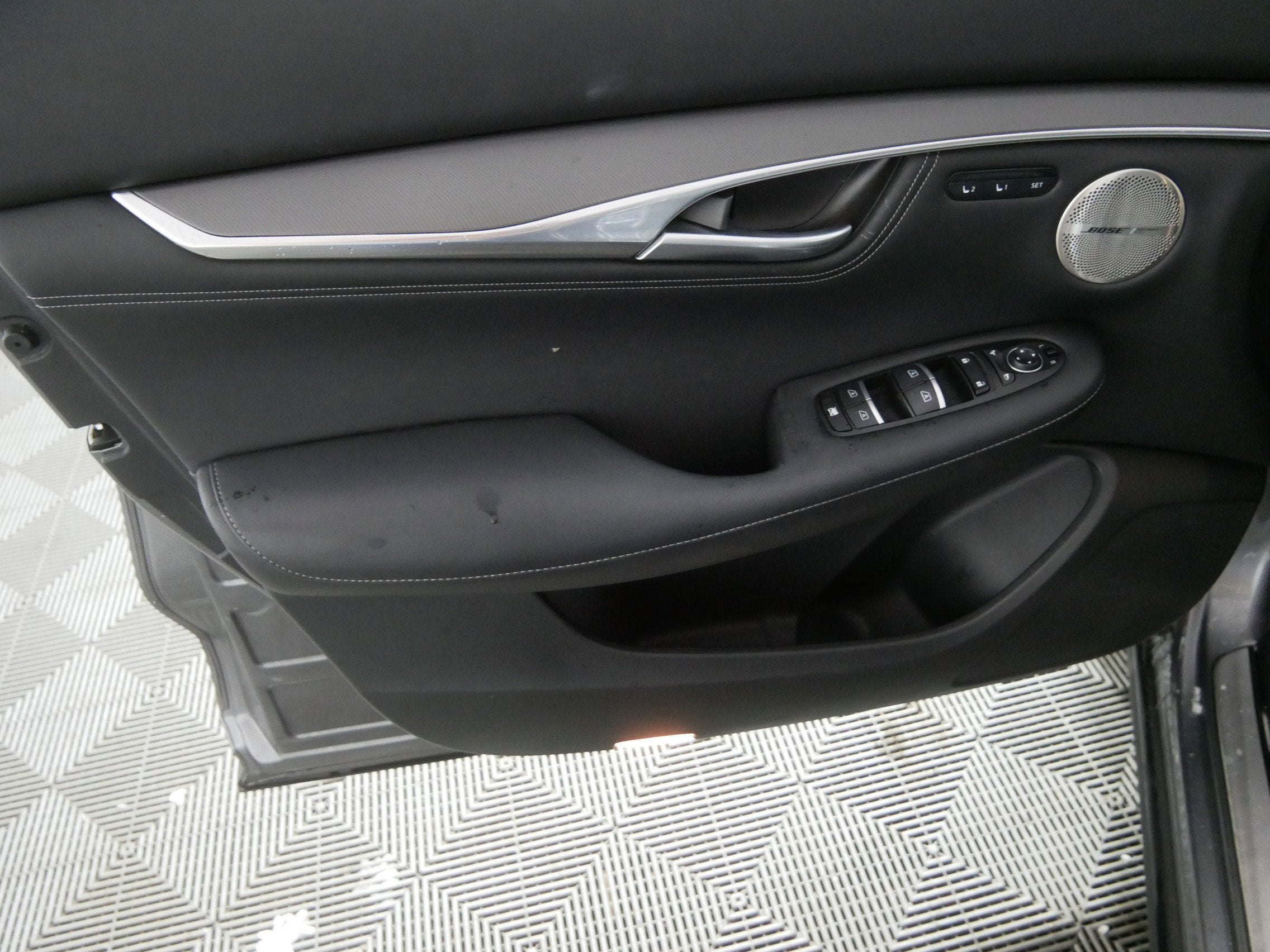 2025 INFINITI QX55 ESSENTIAL