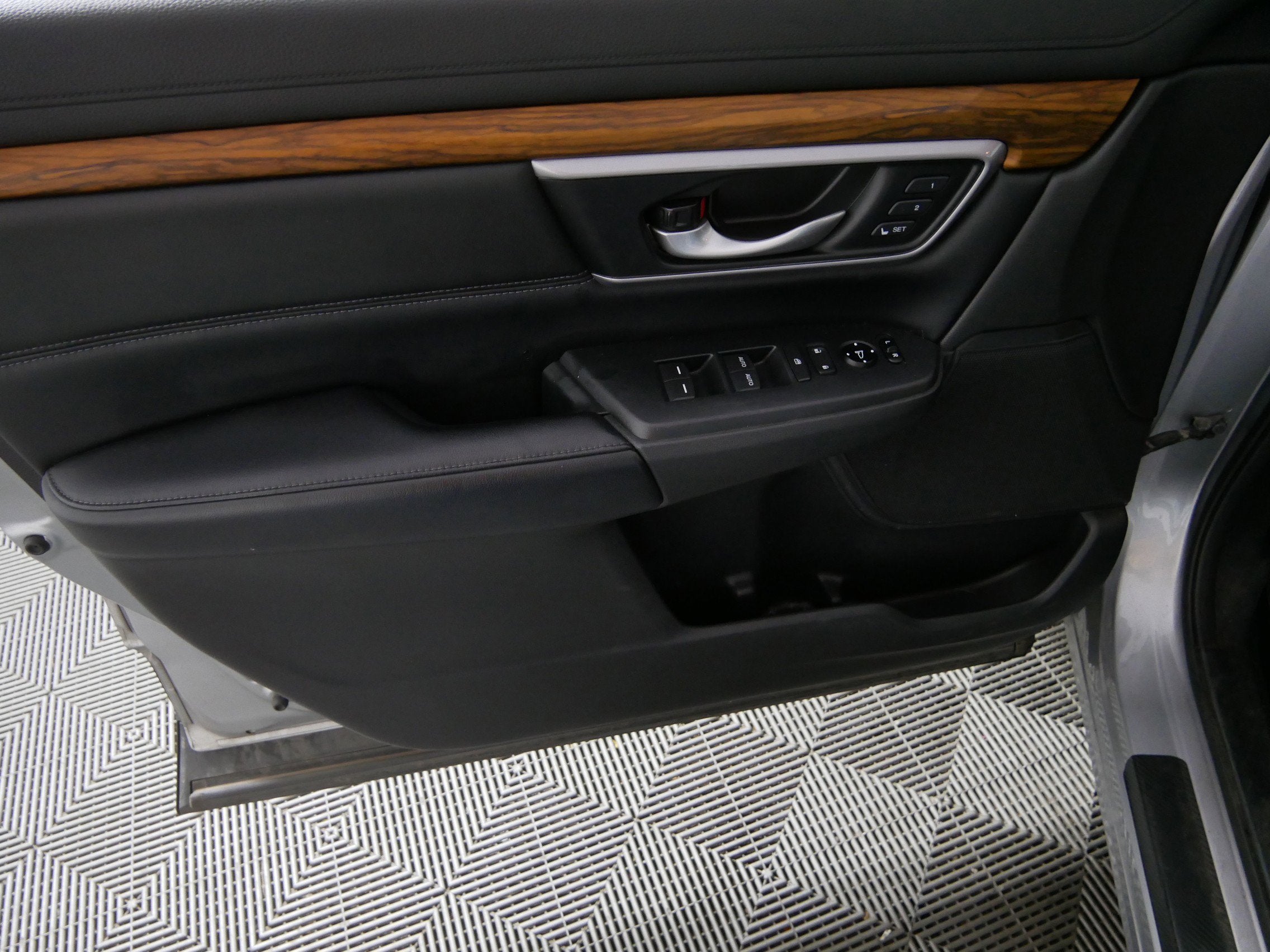 2017 Honda CR-V Touring