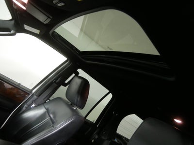 2015 Lincoln Navigator L Base