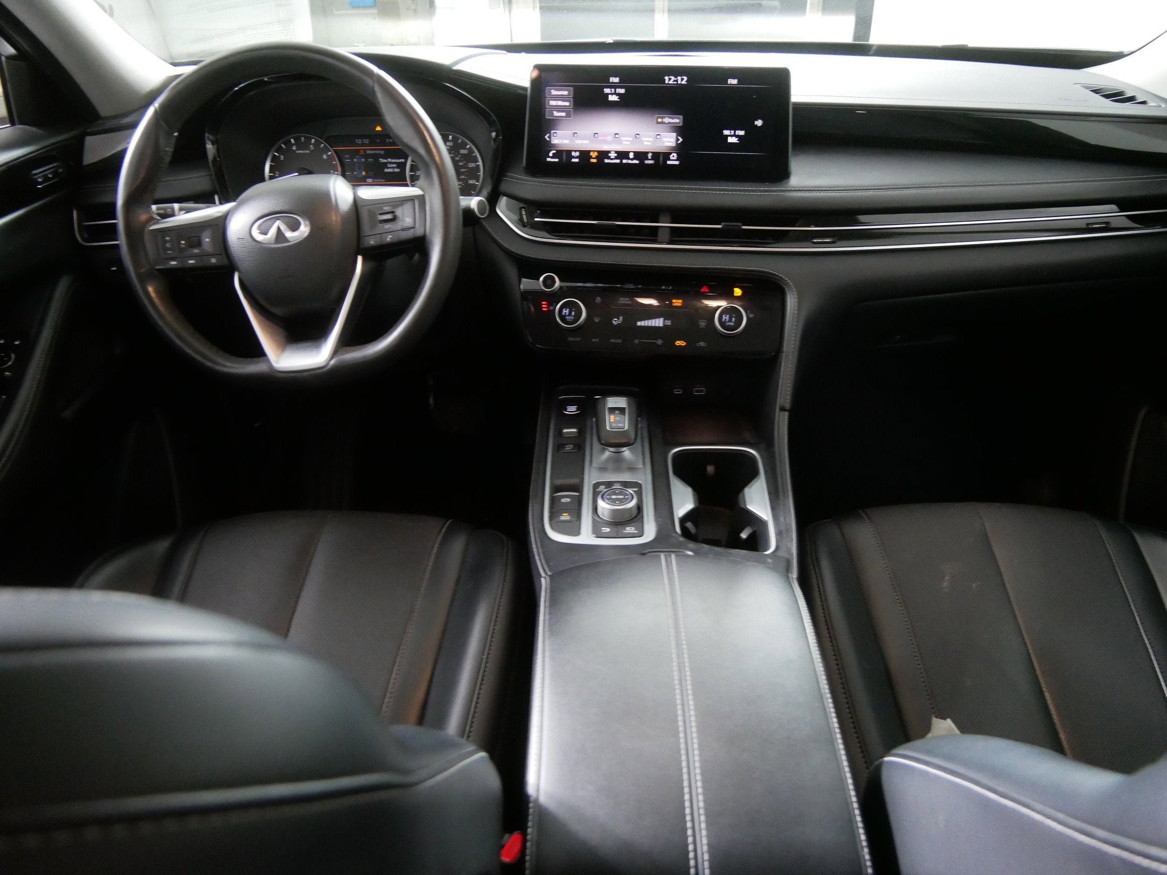 2023 INFINITI QX60 PURE