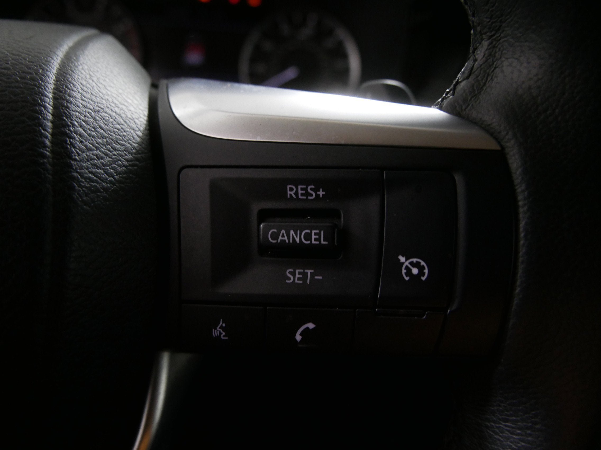 2023 INFINITI QX60 PURE