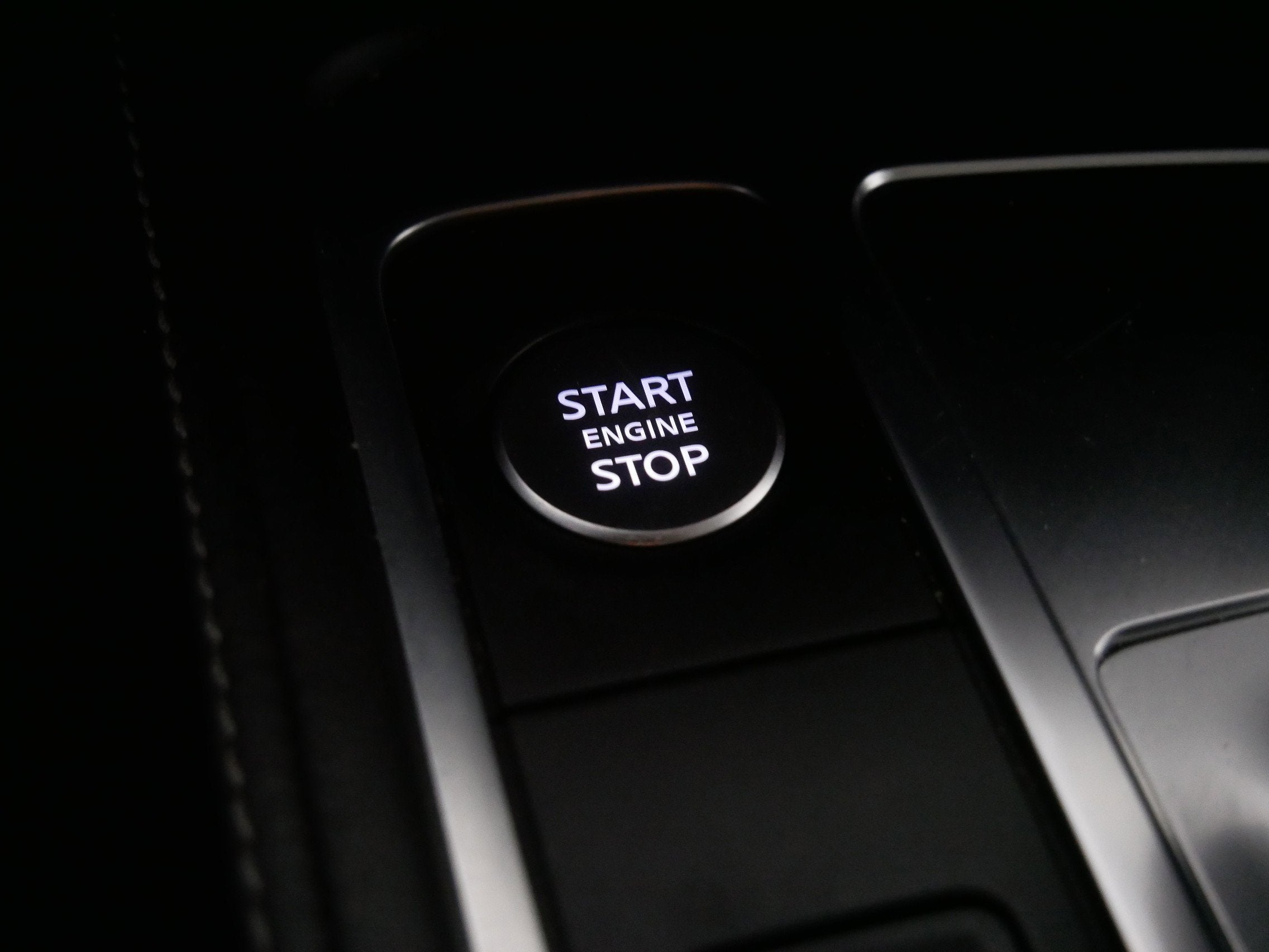 2023 INFINITI QX60 PURE