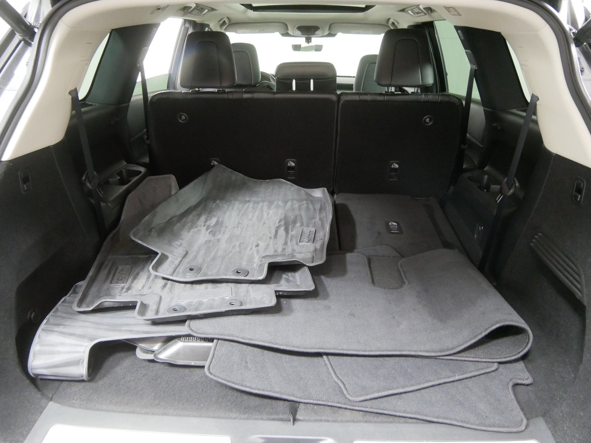 2023 INFINITI QX60 PURE