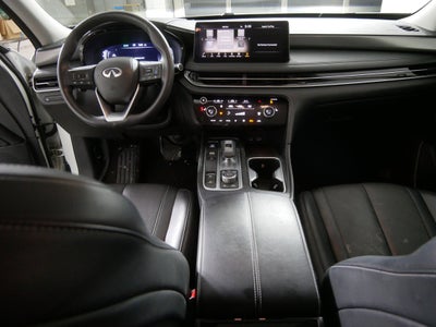 2024 INFINITI QX60 LUXE