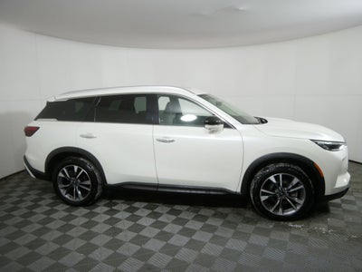 2024 INFINITI QX60 LUXE