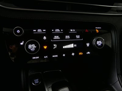 2024 INFINITI QX60 LUXE