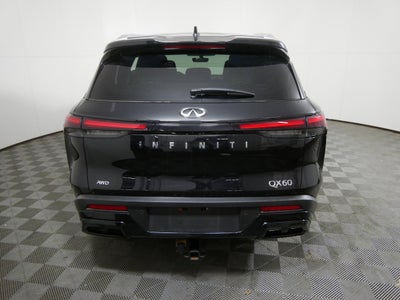 2024 INFINITI QX60 LUXE