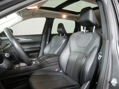 2024 INFINITI QX60 LUXE