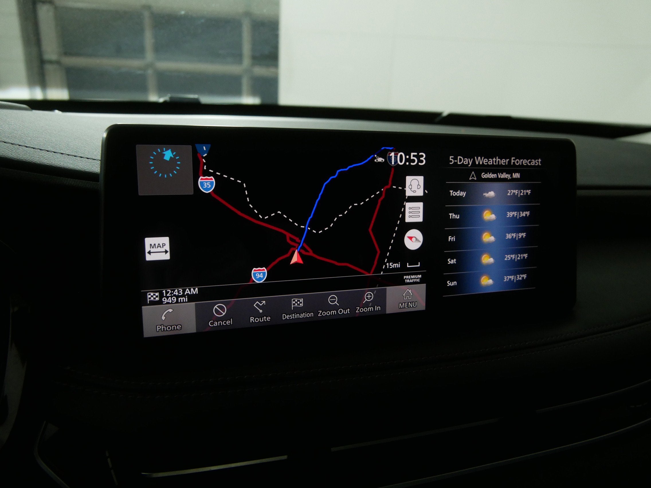 2024 INFINITI QX60 LUXE