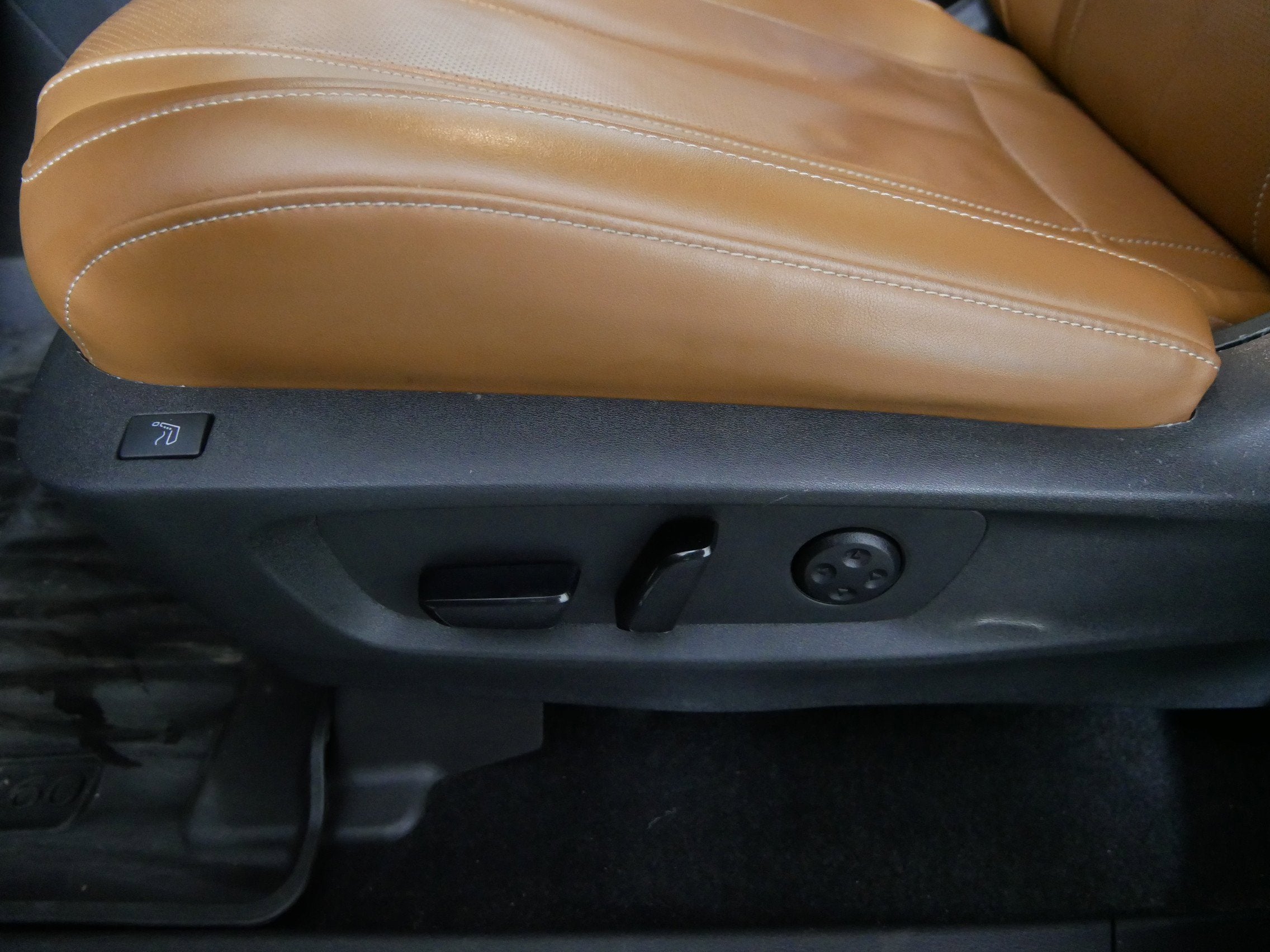 2022 INFINITI QX60 SENSORY