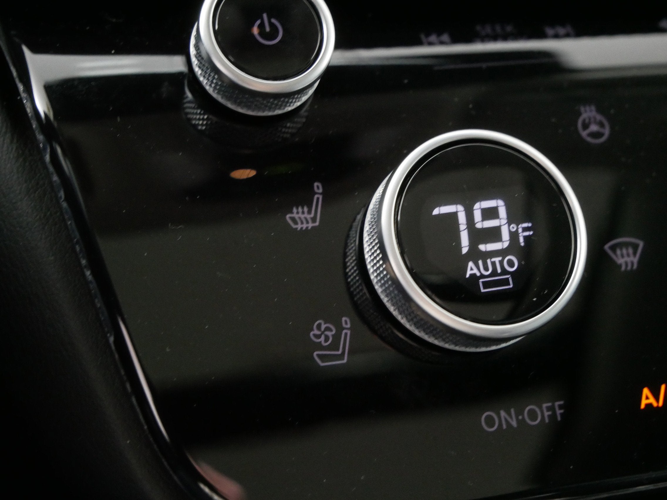 2024 INFINITI QX60 SENSORY