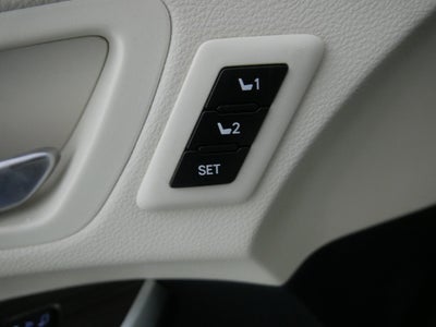 2023 Toyota Sienna LE