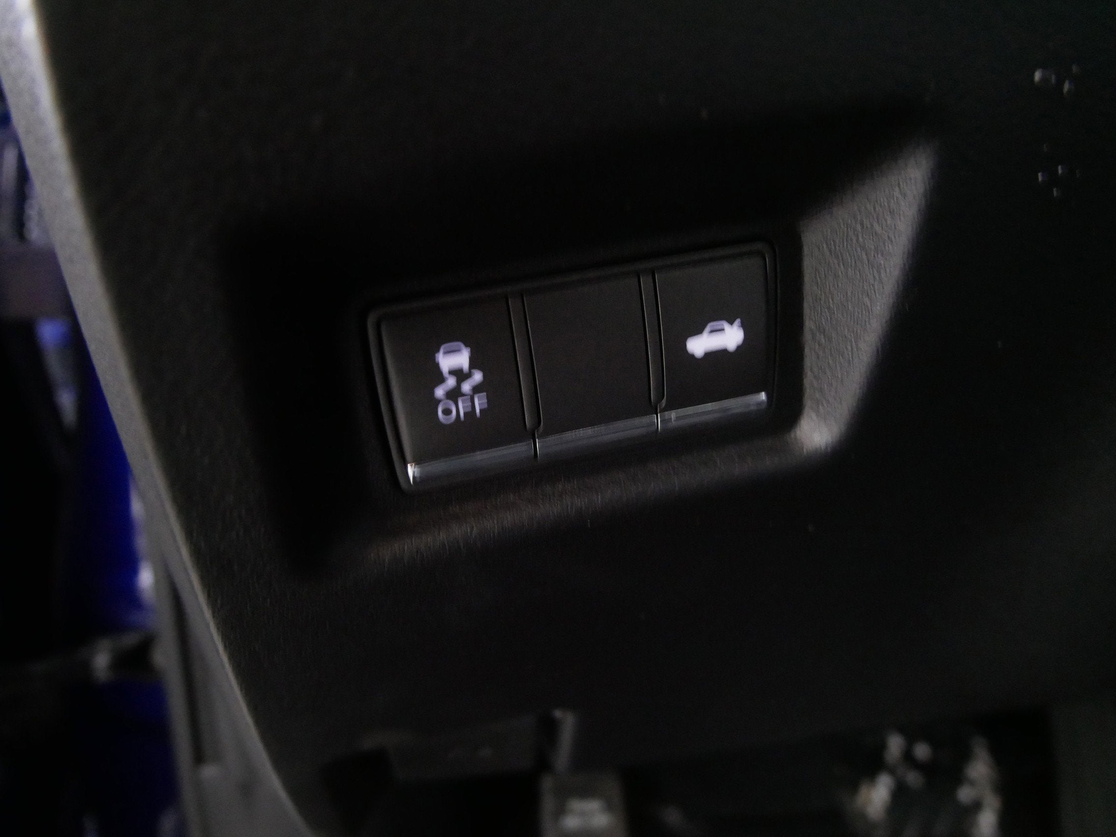 2022 INFINITI Q60 LUXE