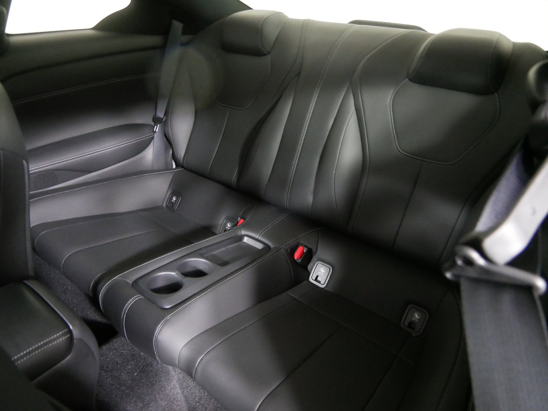 2022 INFINITI Q60 LUXE