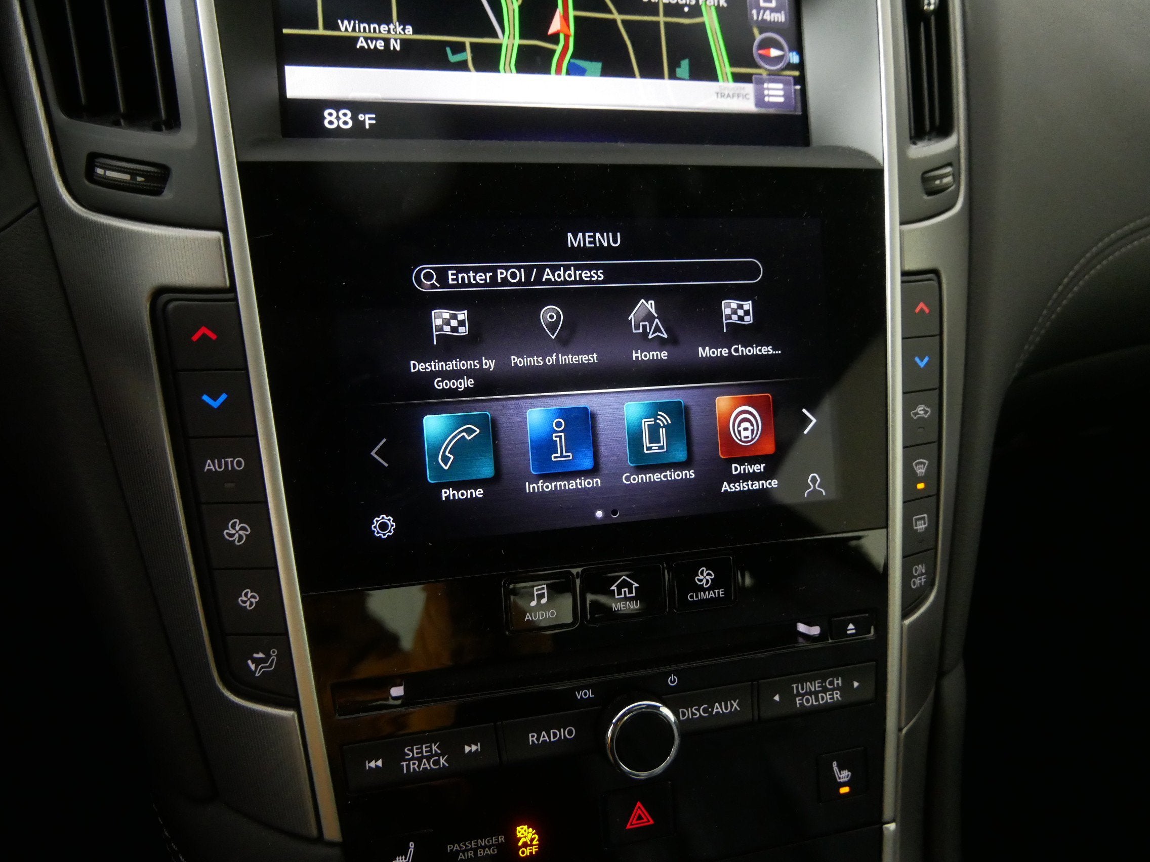 2022 INFINITI Q60 LUXE