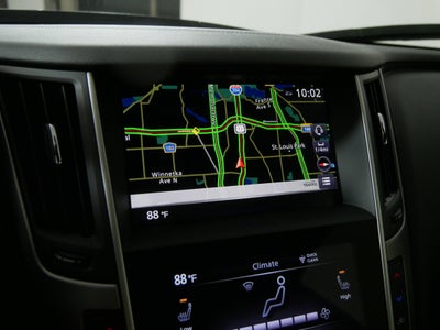 2022 INFINITI Q60 LUXE