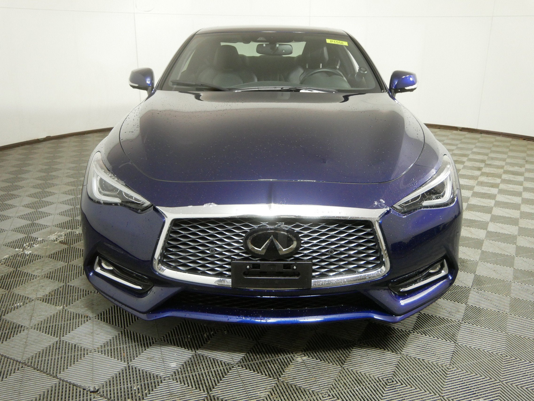 2022 INFINITI Q60 LUXE