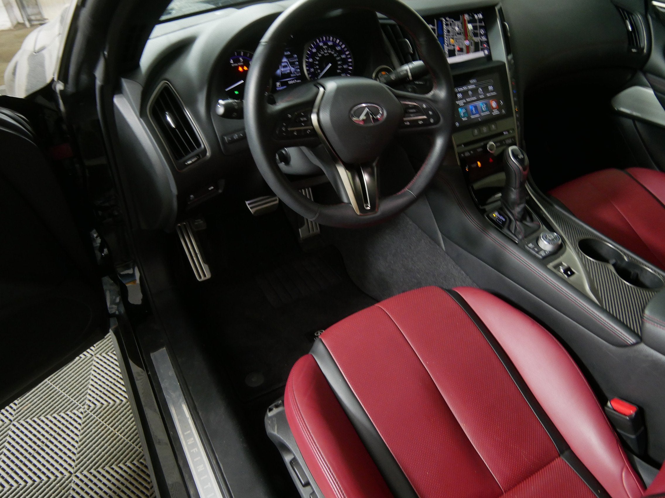 2022 INFINITI Q60 RED SPORT 400