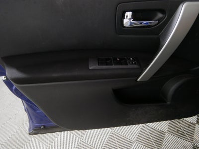 2011 Nissan Rogue SV