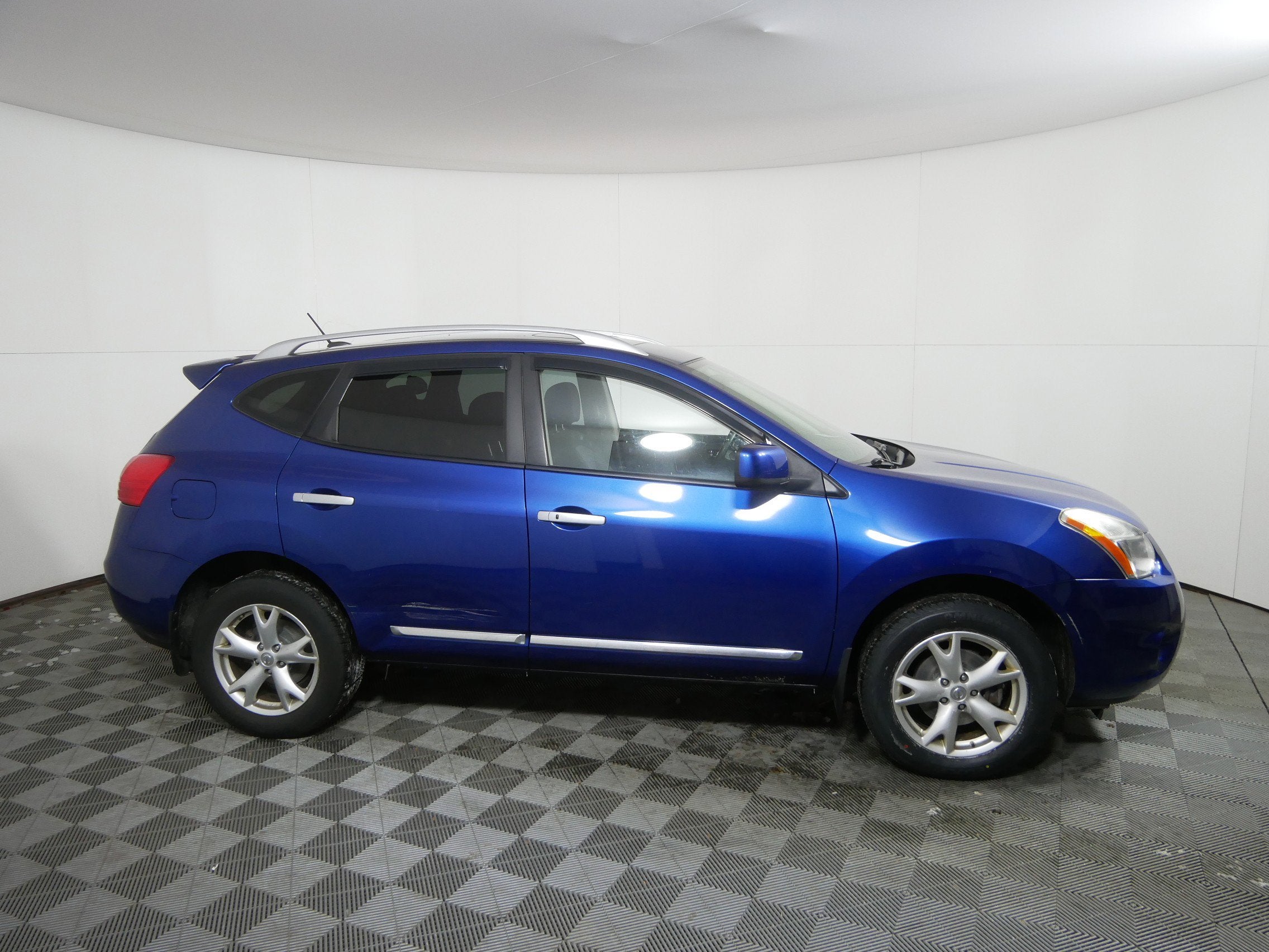 2011 Nissan Rogue SV