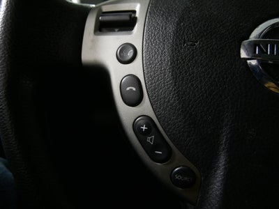 2011 Nissan Rogue SV