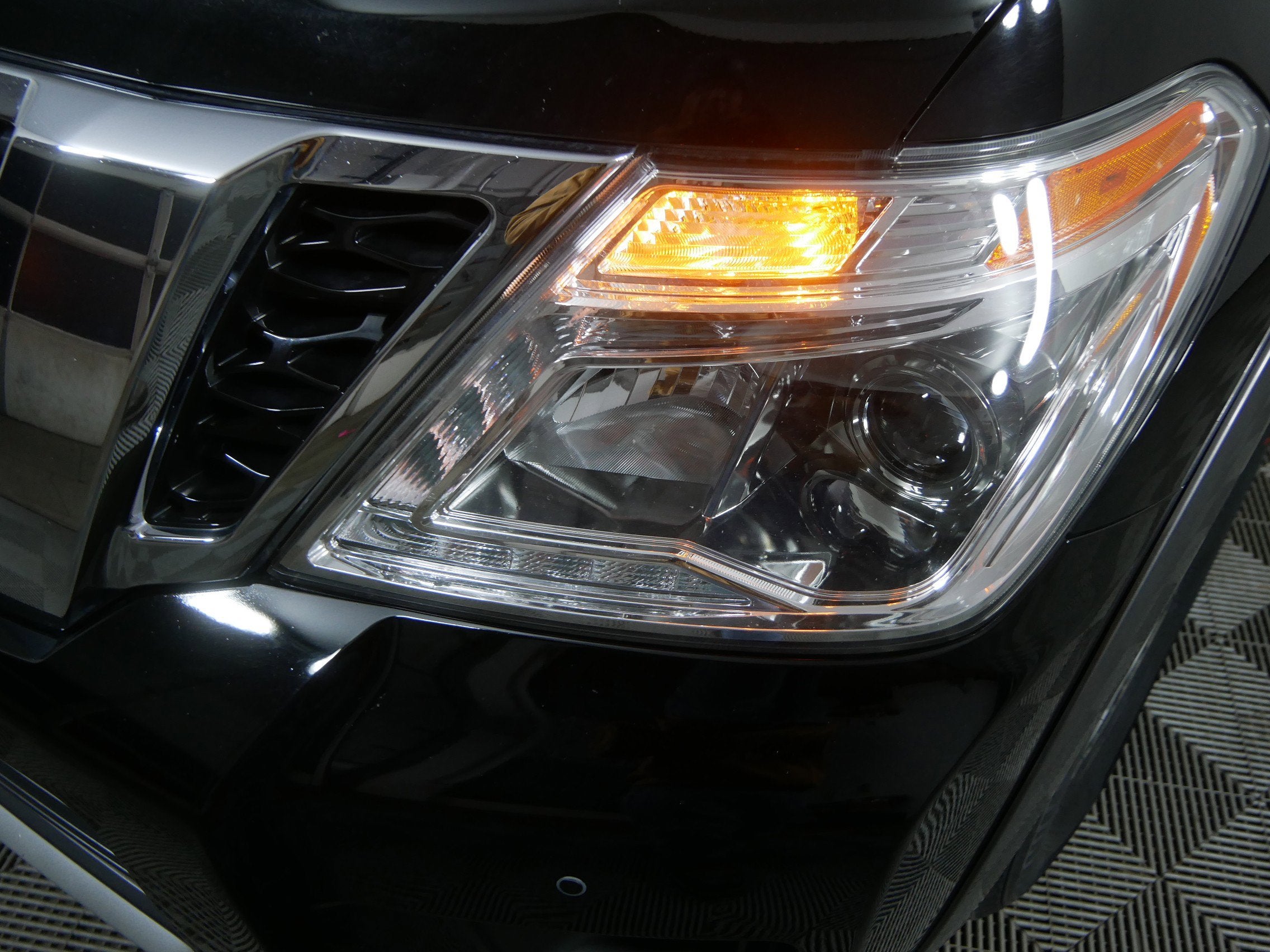 2018 Nissan Armada SV