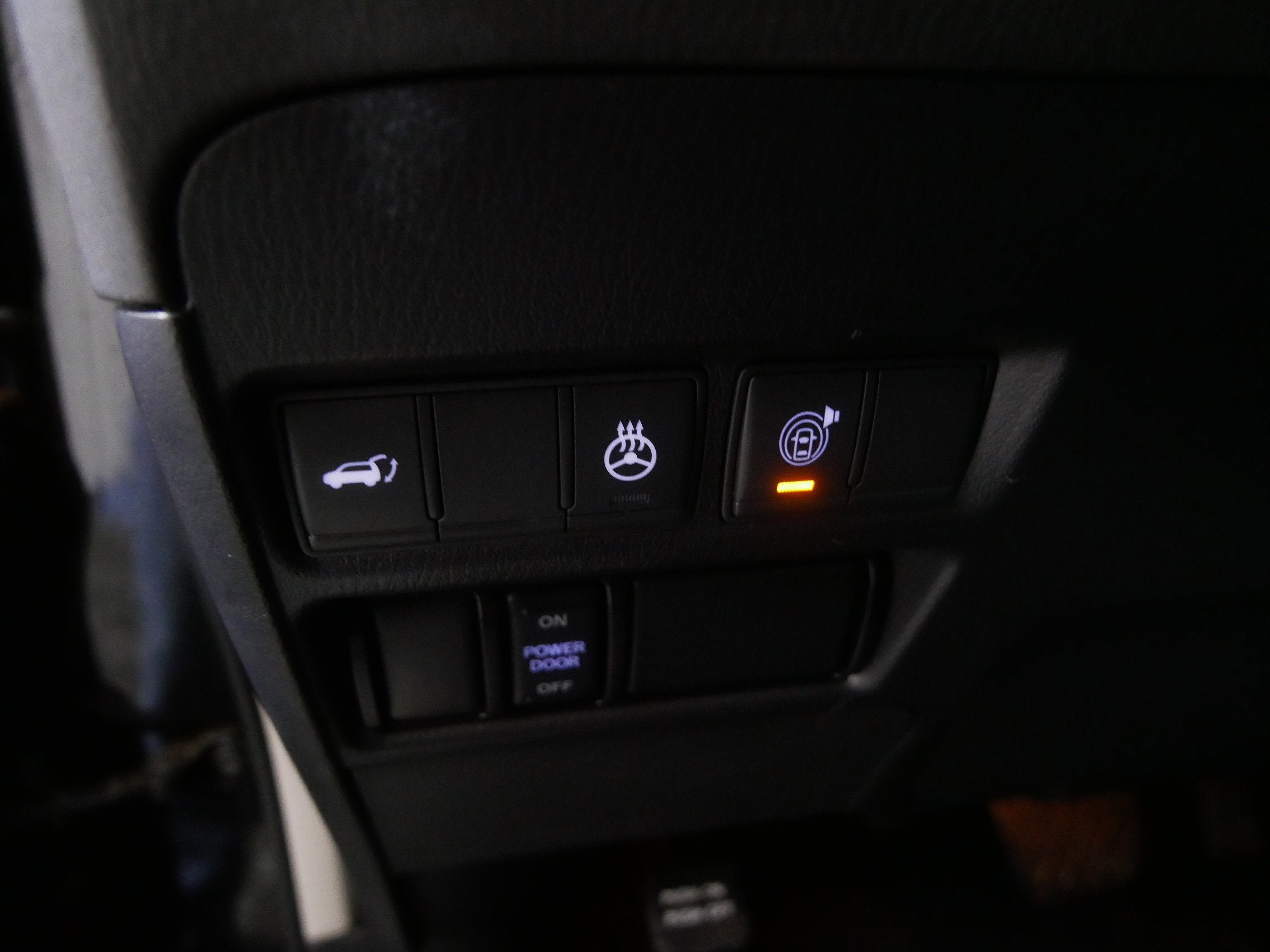 2022 INFINITI QX80 LUXE