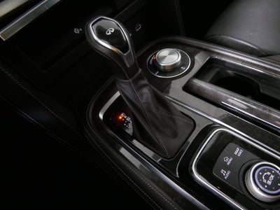 2022 INFINITI QX80 LUXE